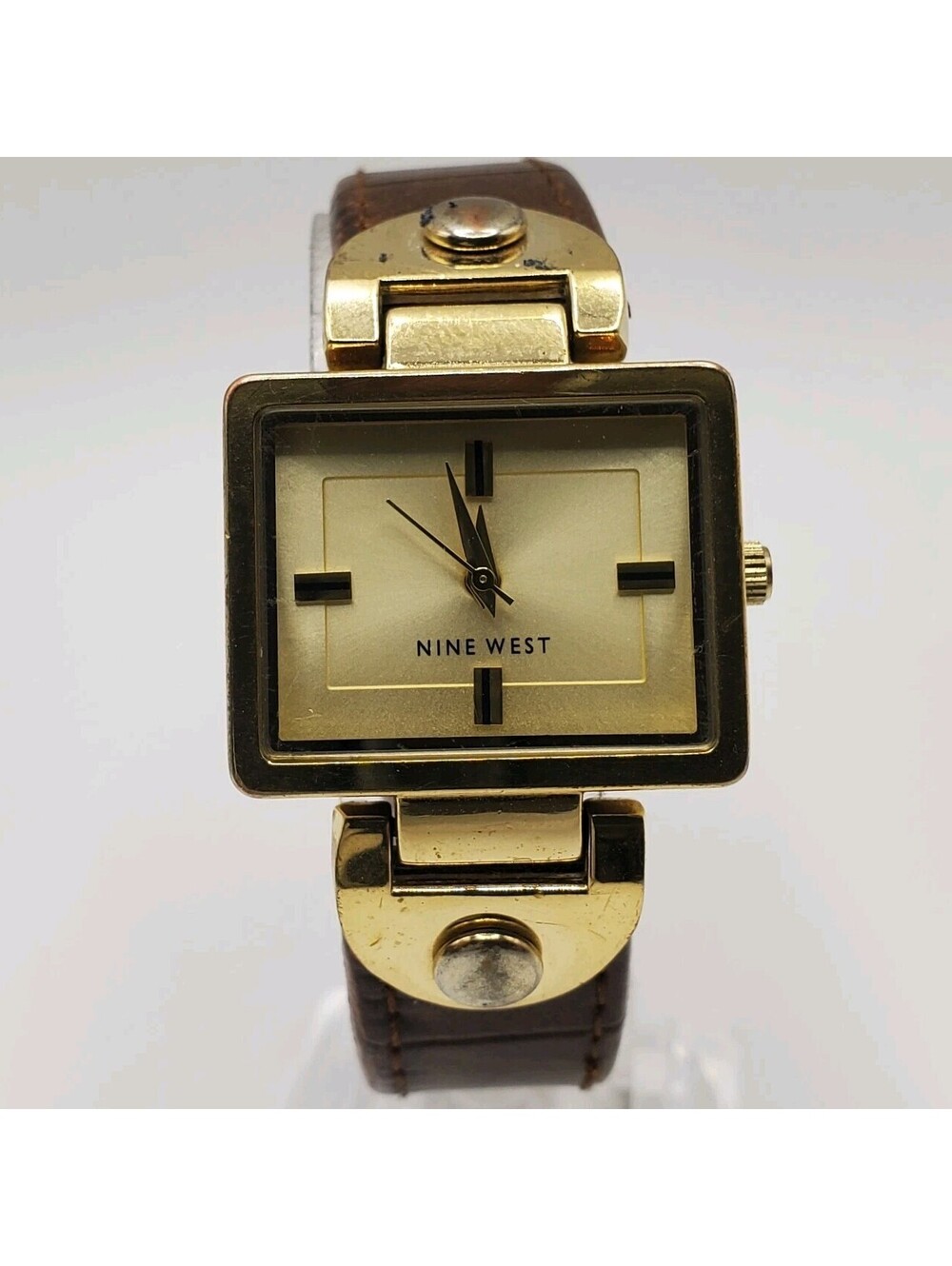 Nine West Square Womens Watch 27mm Gold Tone New Battery